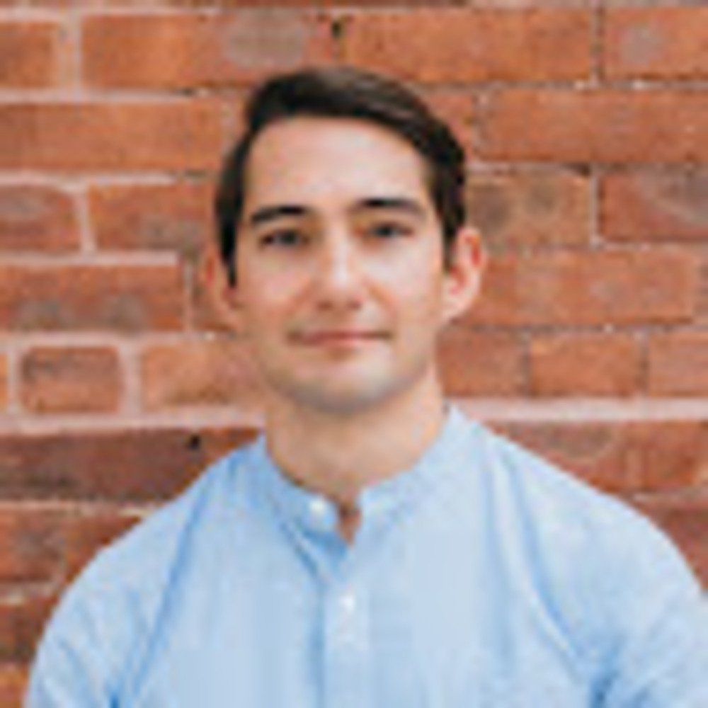 Meet your Posher, Dominic